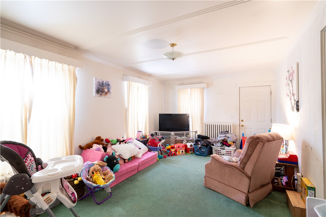 201 East Naples Street