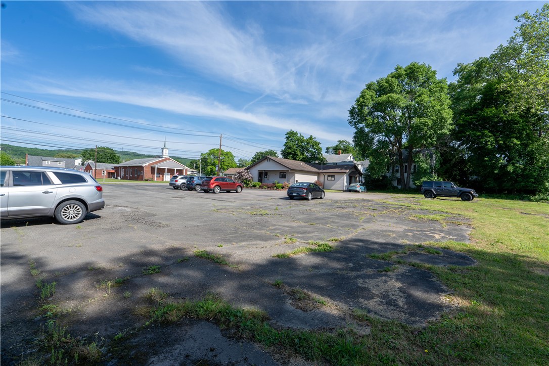 343 Seneca Road