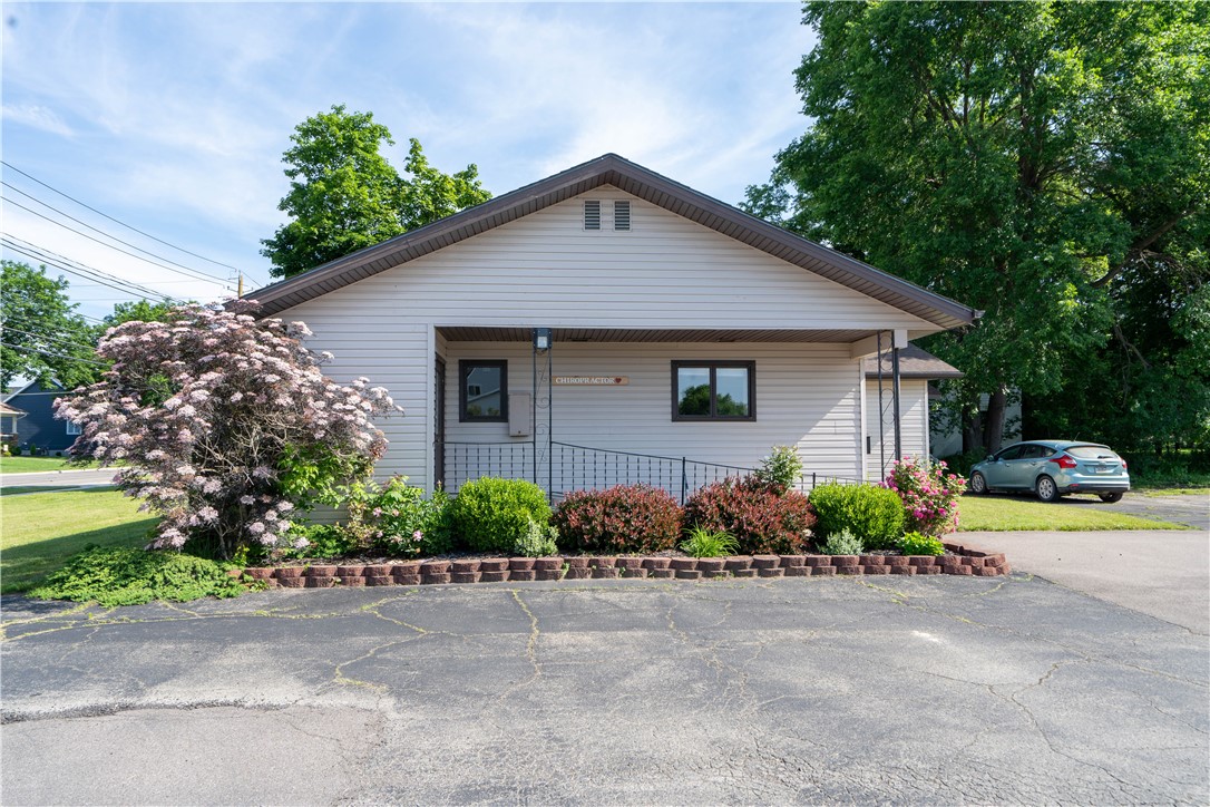 343 Seneca Road
