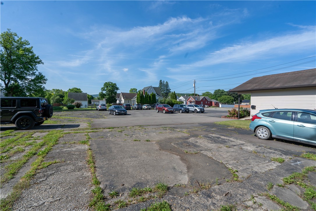 343 Seneca Road