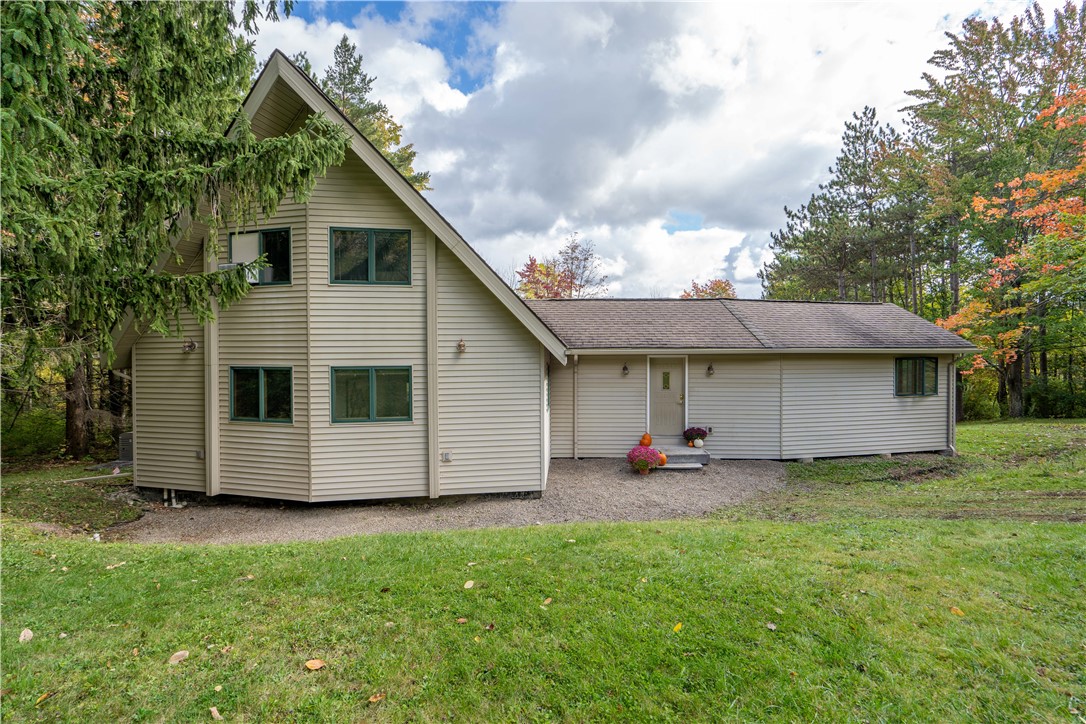 5993 Lawrence Hill Road
