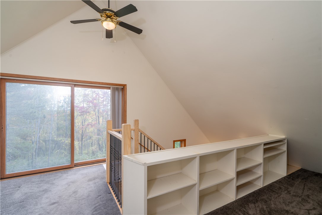 5993 Lawrence Hill Road