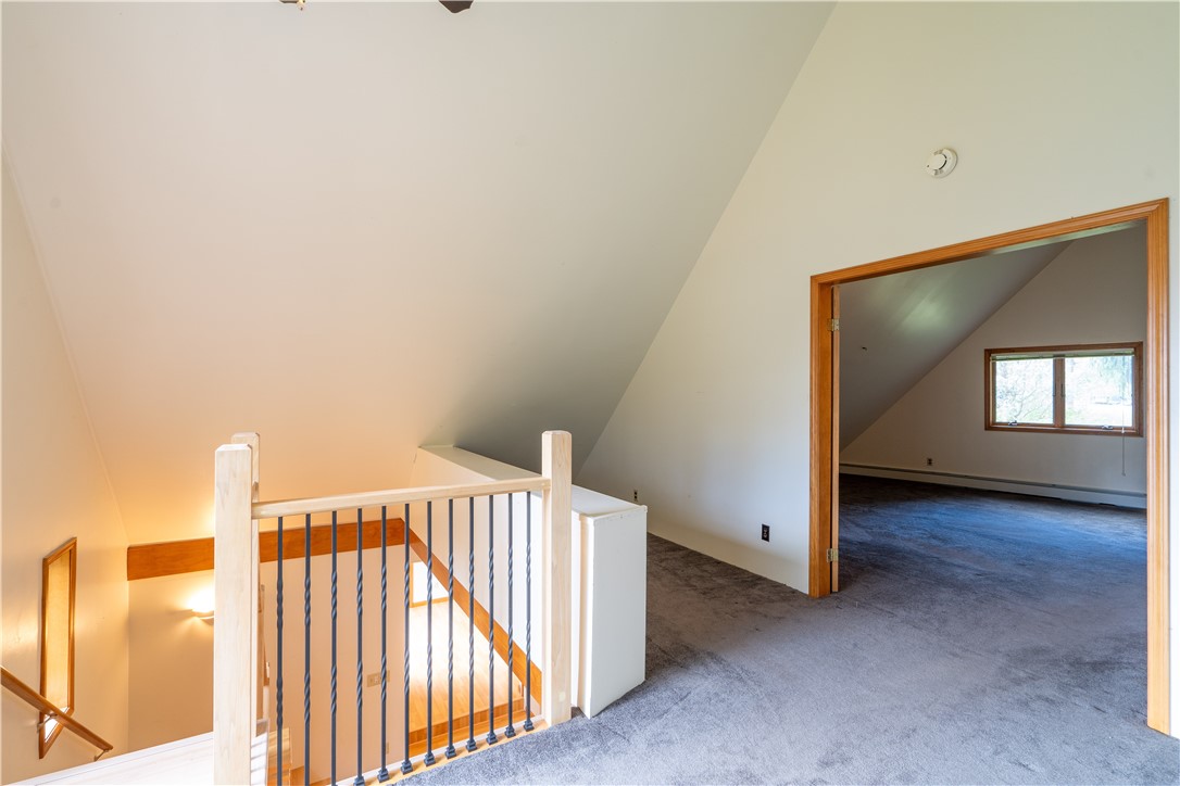 5993 Lawrence Hill Road