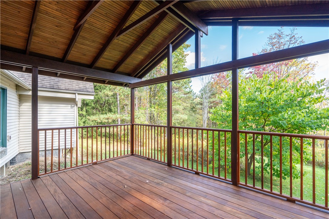 5993 Lawrence Hill Road