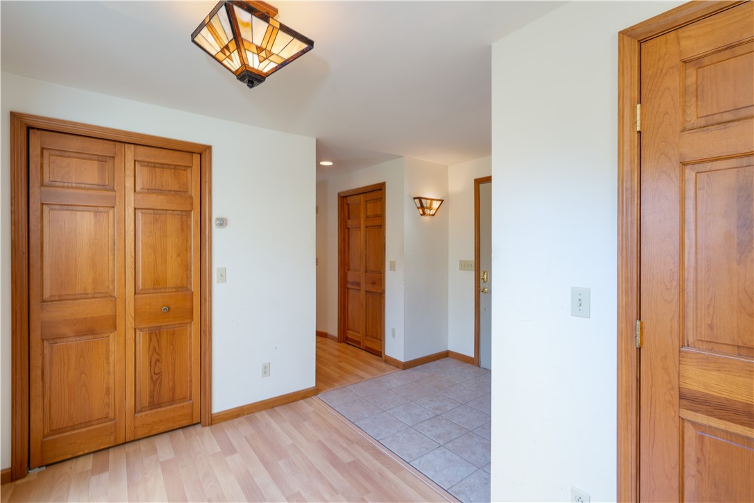 5993 Lawrence Hill Road