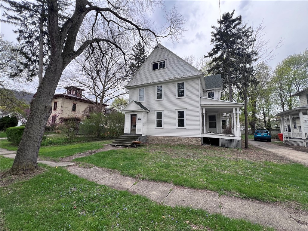 12 Seward Street