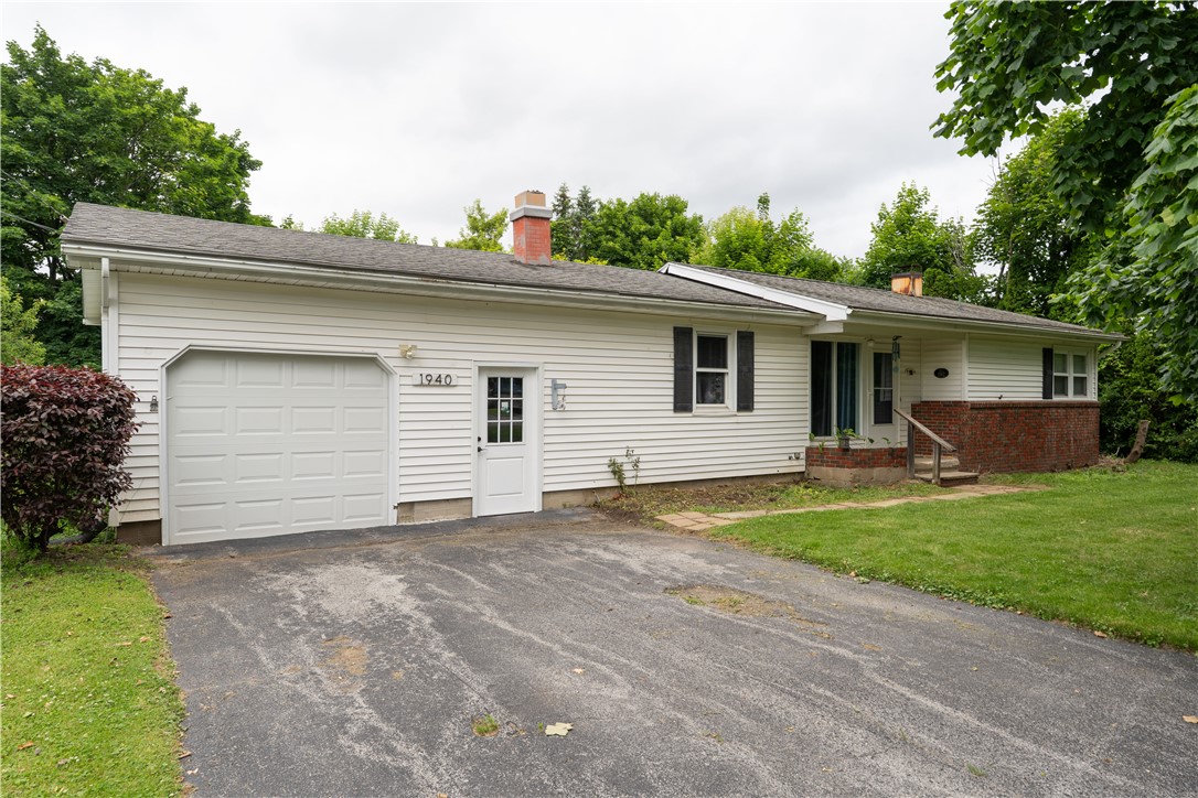 1940 Lakeville Road