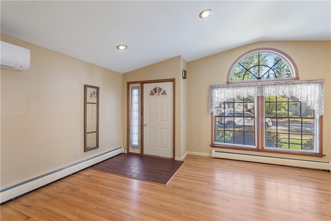 107 East Avenue