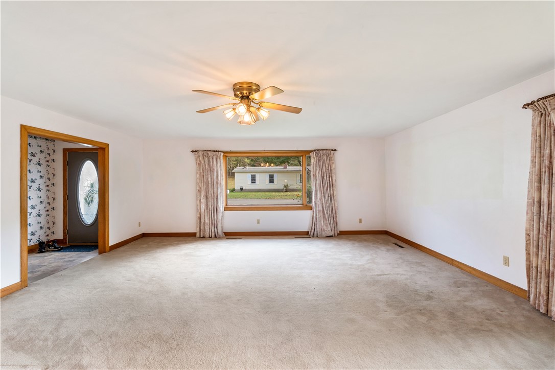 9692 Highland Avenue