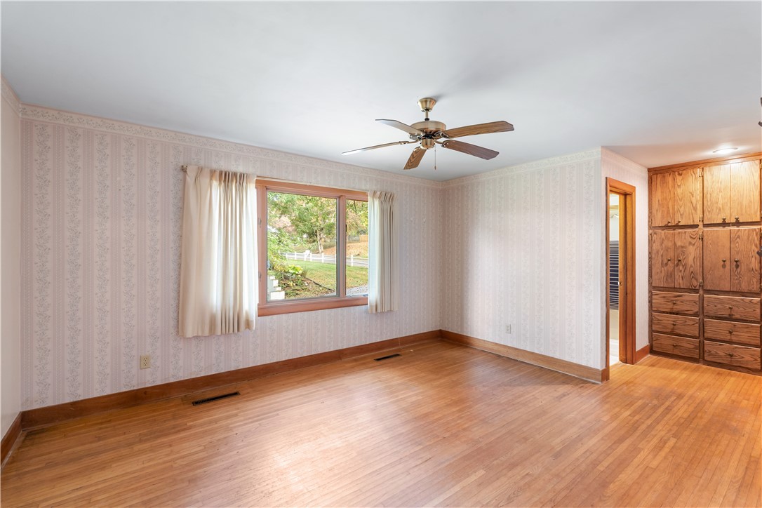 9692 Highland Avenue