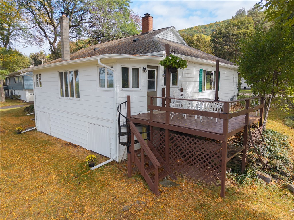 9692 Highland Avenue