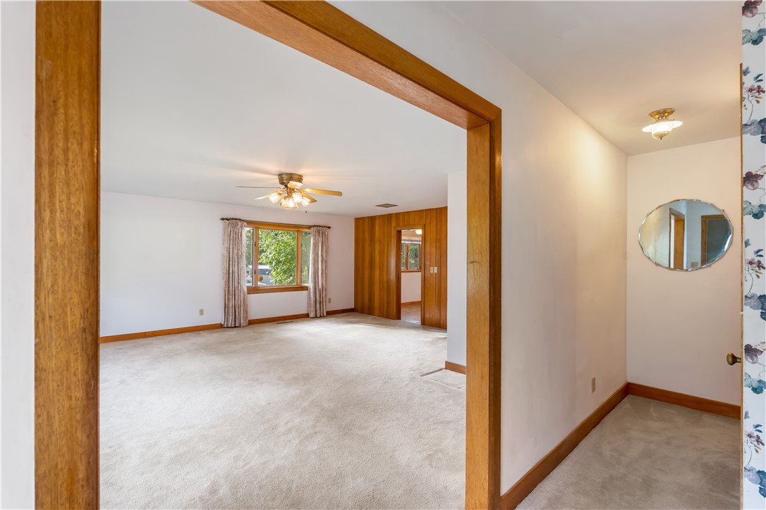 9692 Highland Avenue