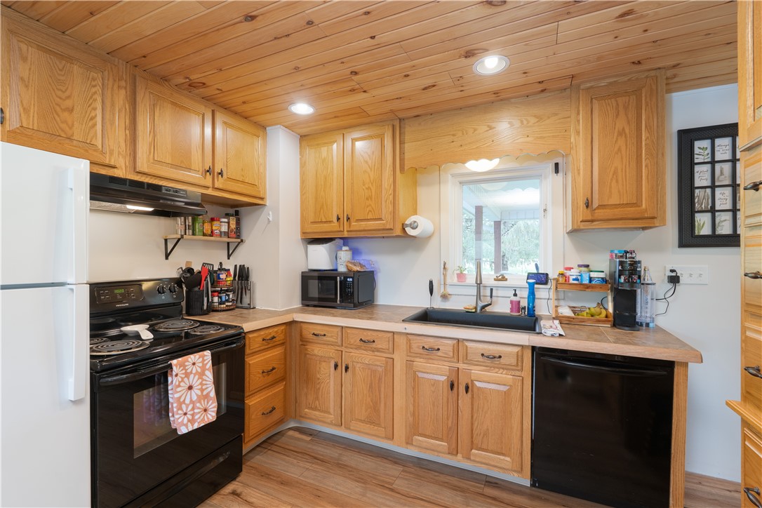 9092 Carney Hollow Road