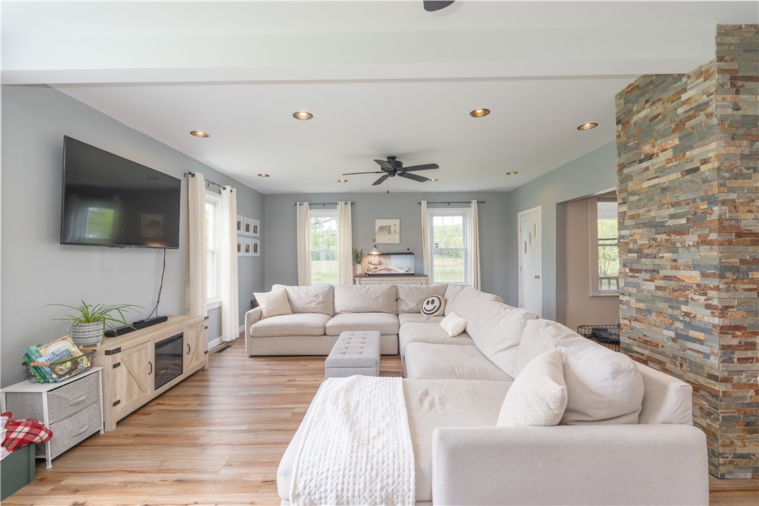 9092 Carney Hollow Road