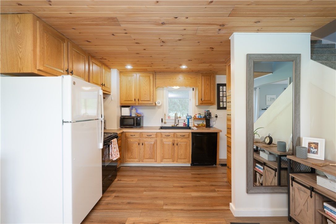 9092 Carney Hollow Road