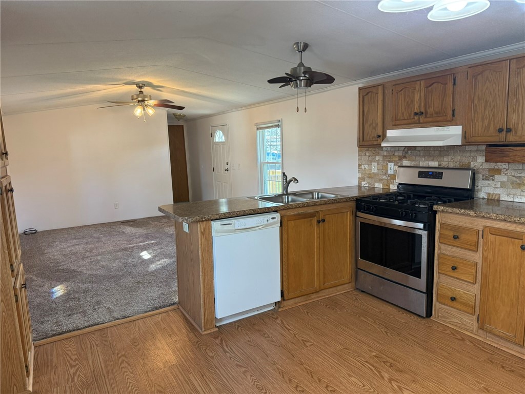 30 Valley View Court