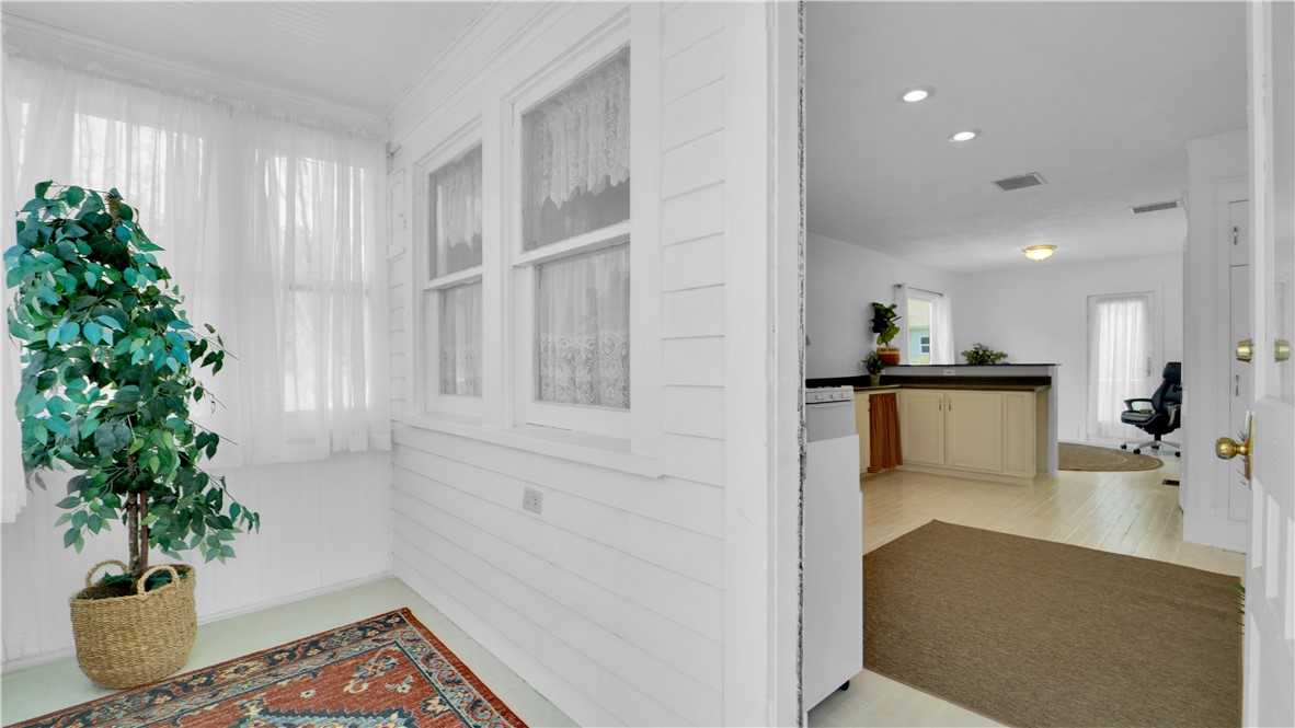26 East Avenue