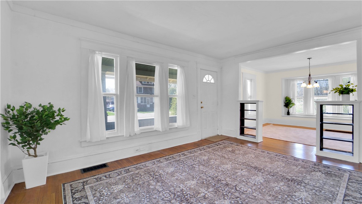 26 East Avenue