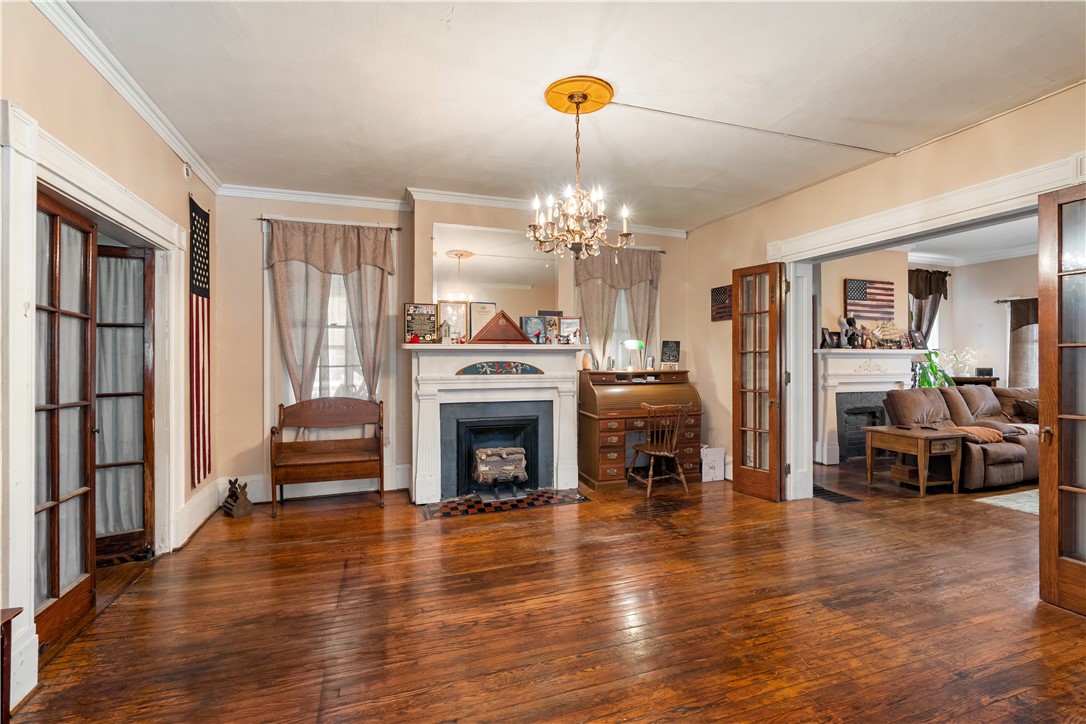42 West Avenue