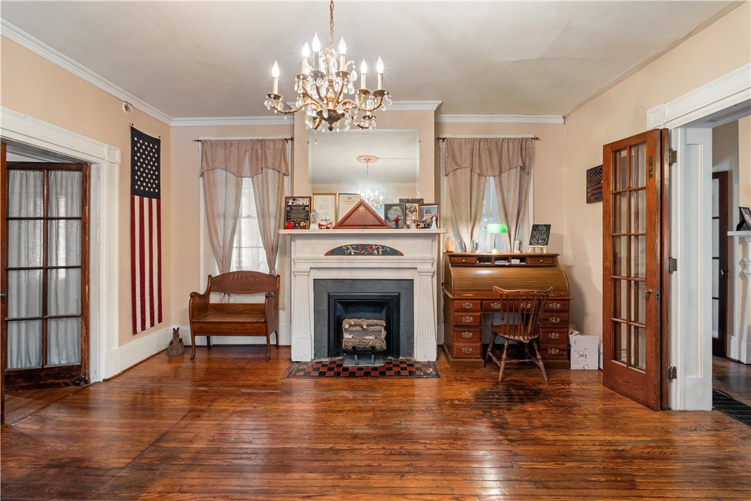 42 West Avenue