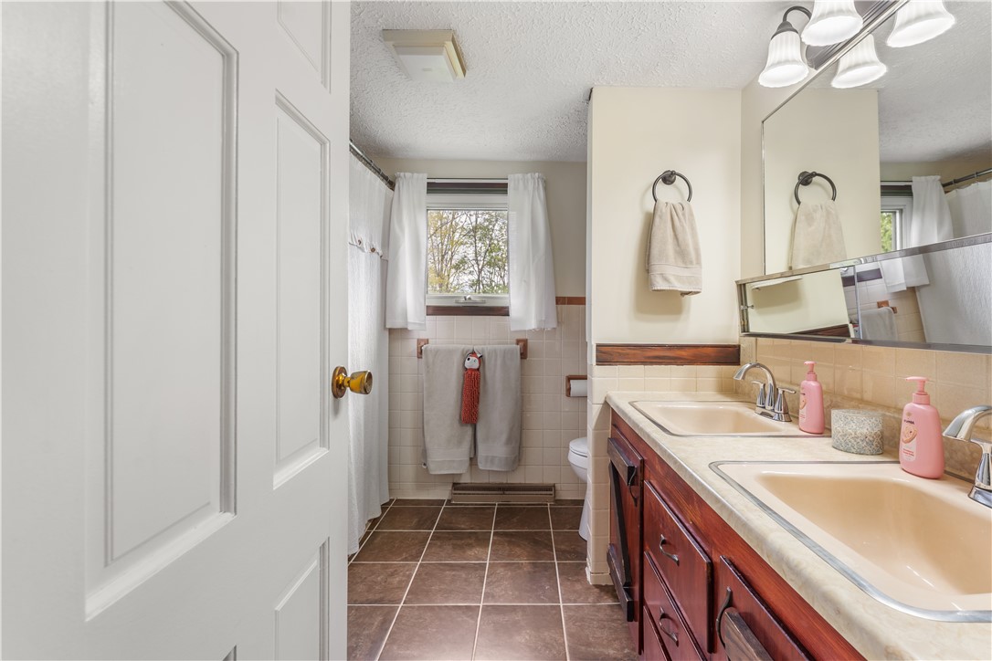 4747 Scottsburg Road