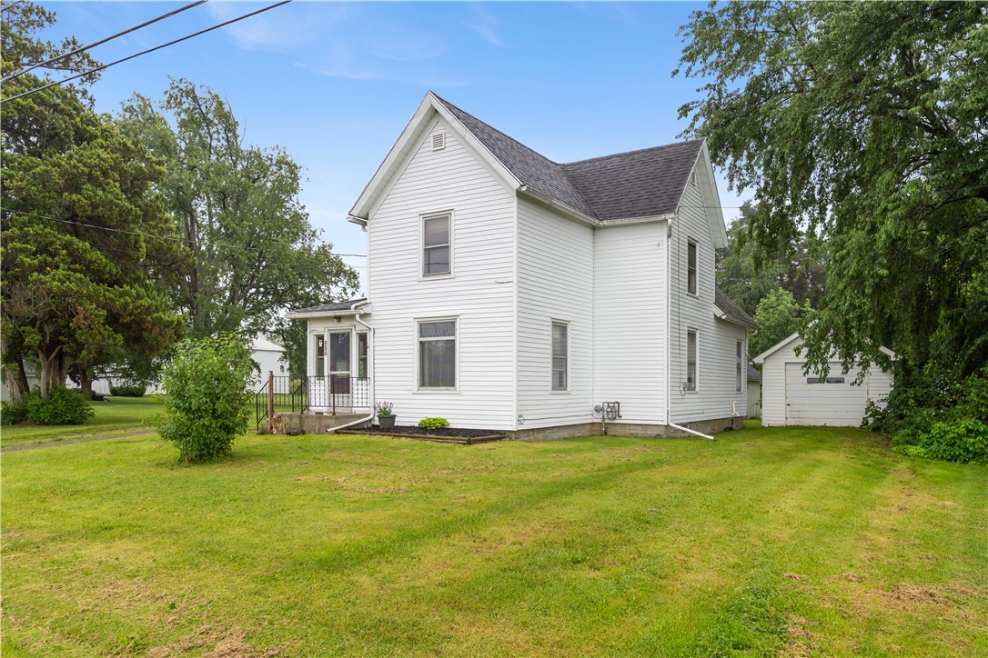 886 Main Street