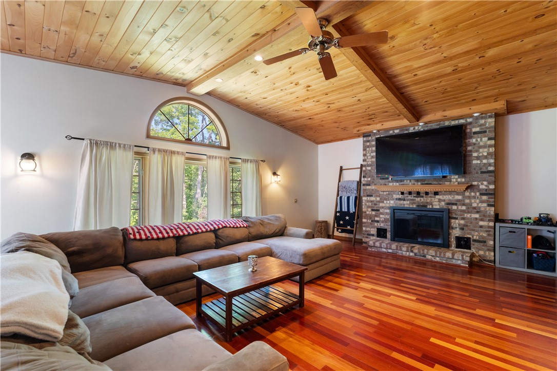5452 Federal Road