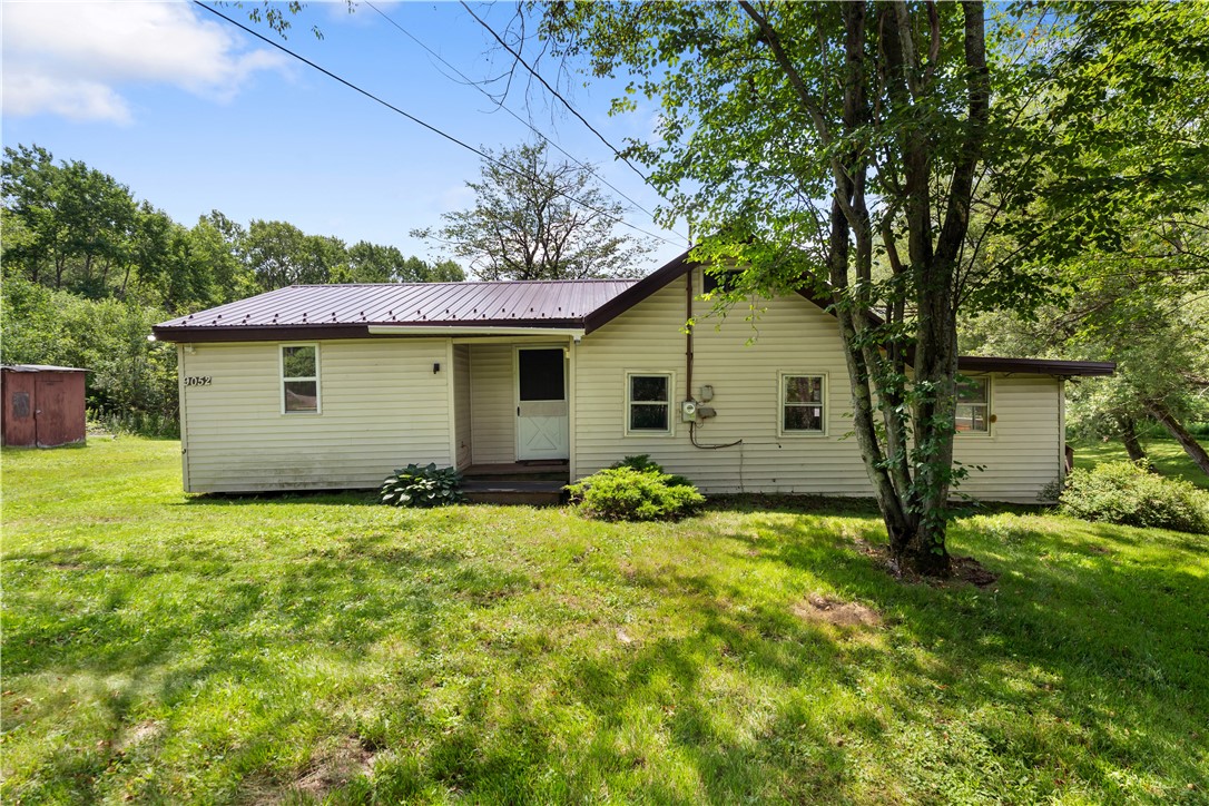 9052 County Road 15b
