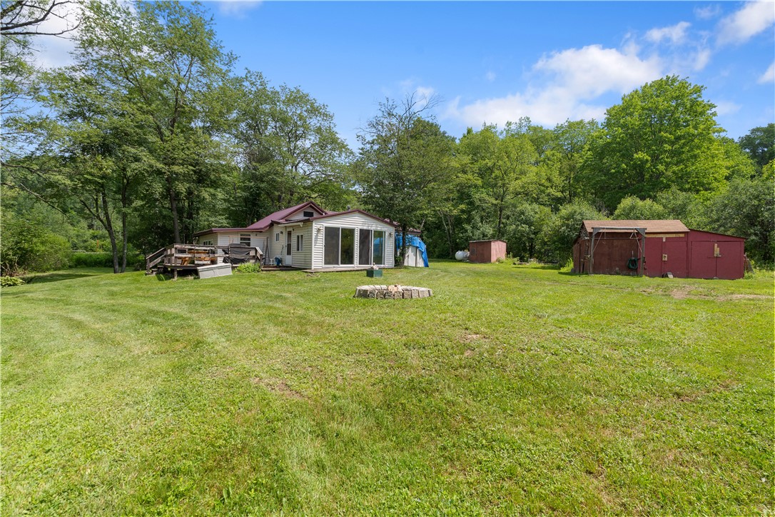 9052 County Road 15b