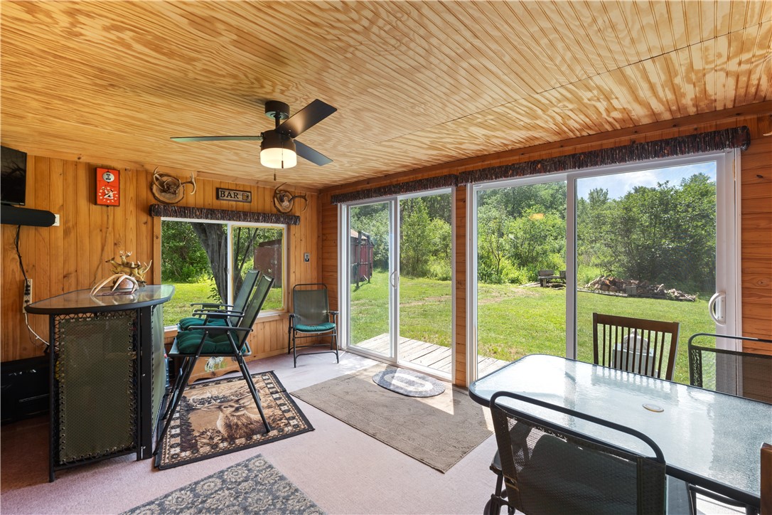 9052 County Road 15b