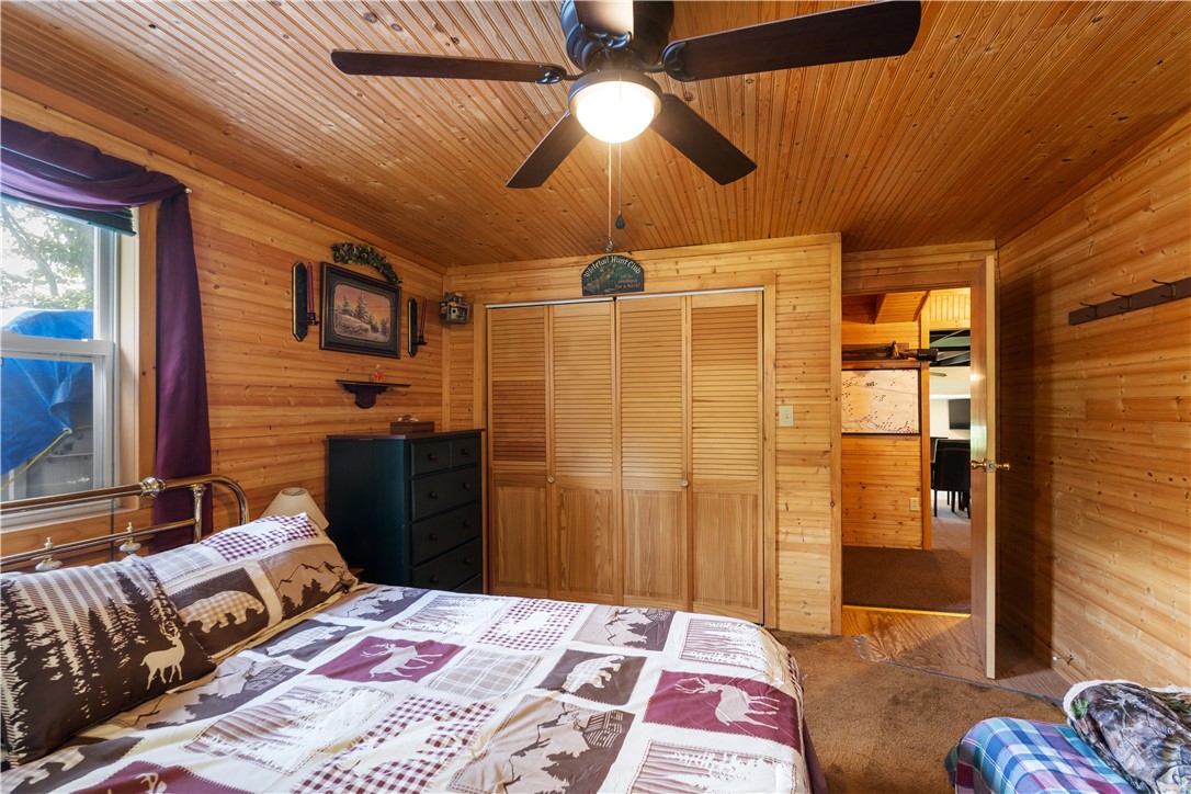 9052 County Road 15b