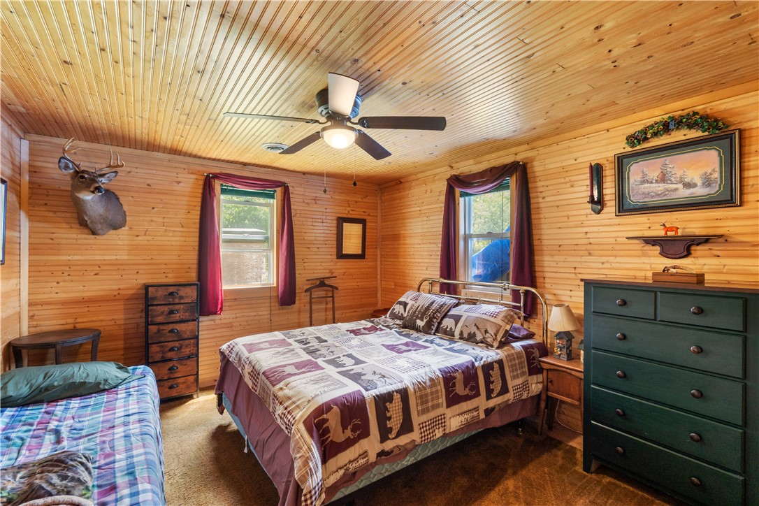 9052 County Road 15b