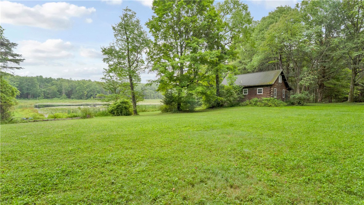 1575 Halls Corners Road