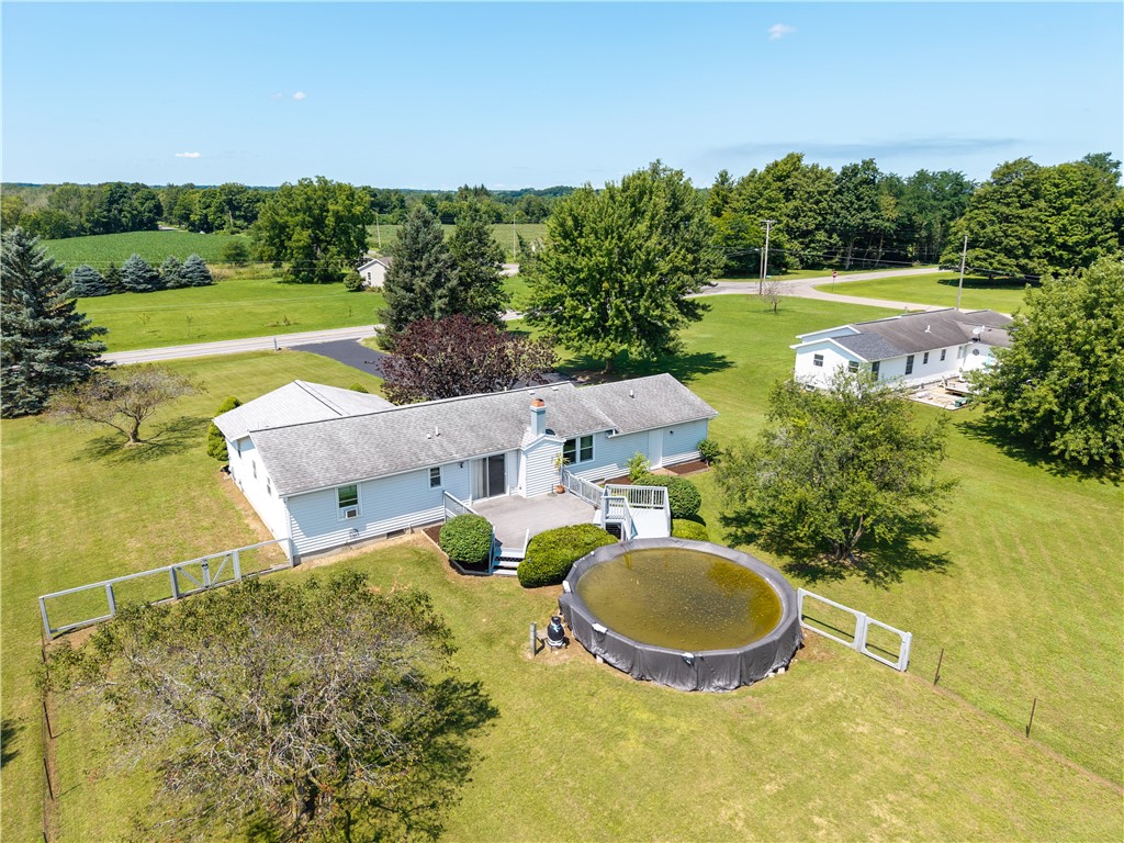 1261 Middle Road