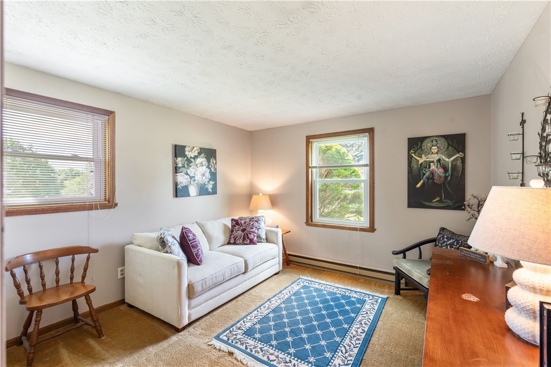 1261 Middle Road