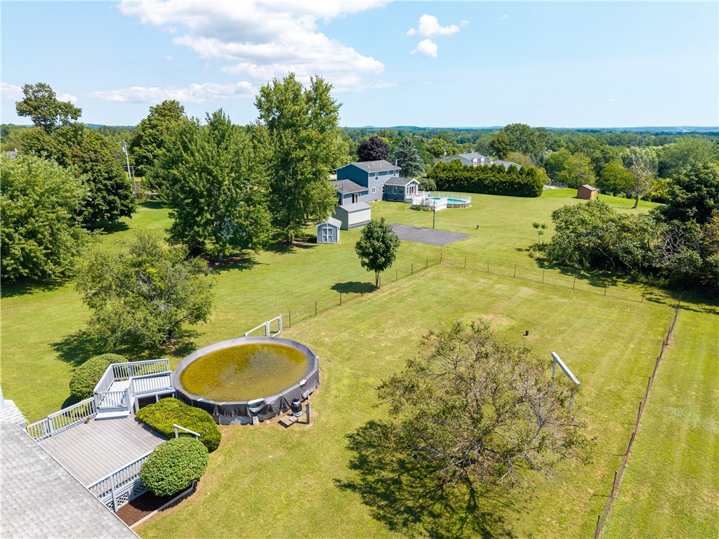 1261 Middle Road