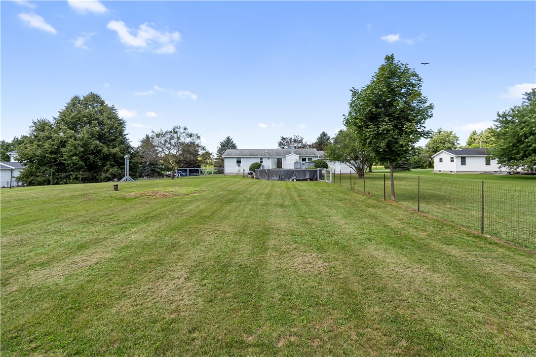 1261 Middle Road