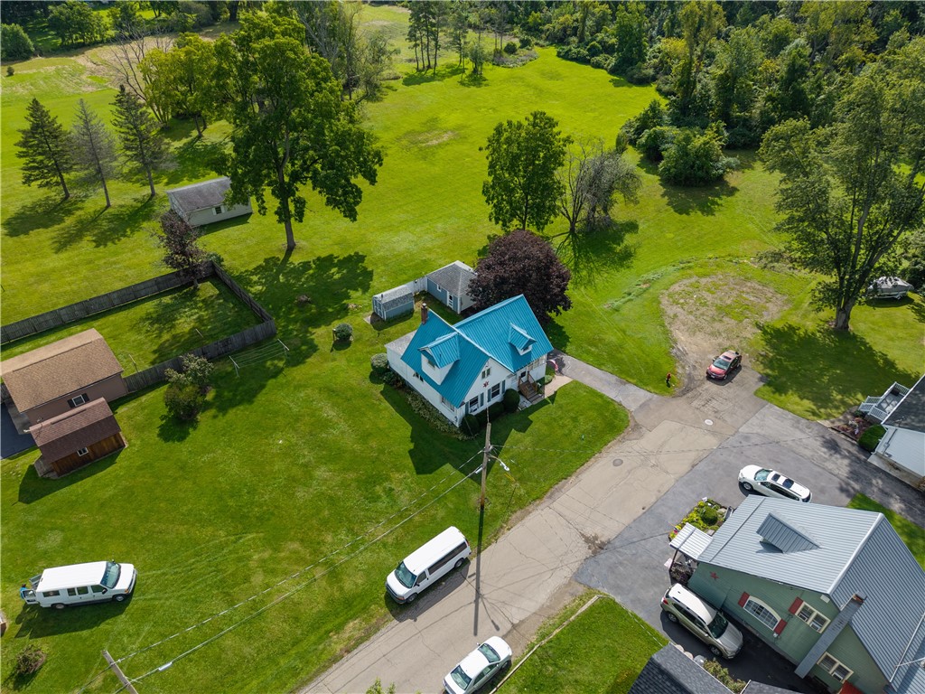 8 Loveland Place
