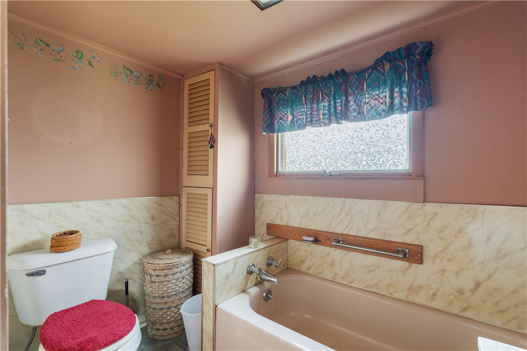 8 Loveland Place