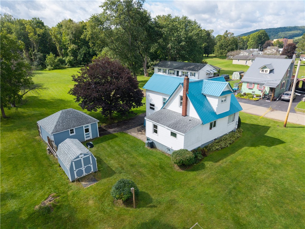 8 Loveland Place