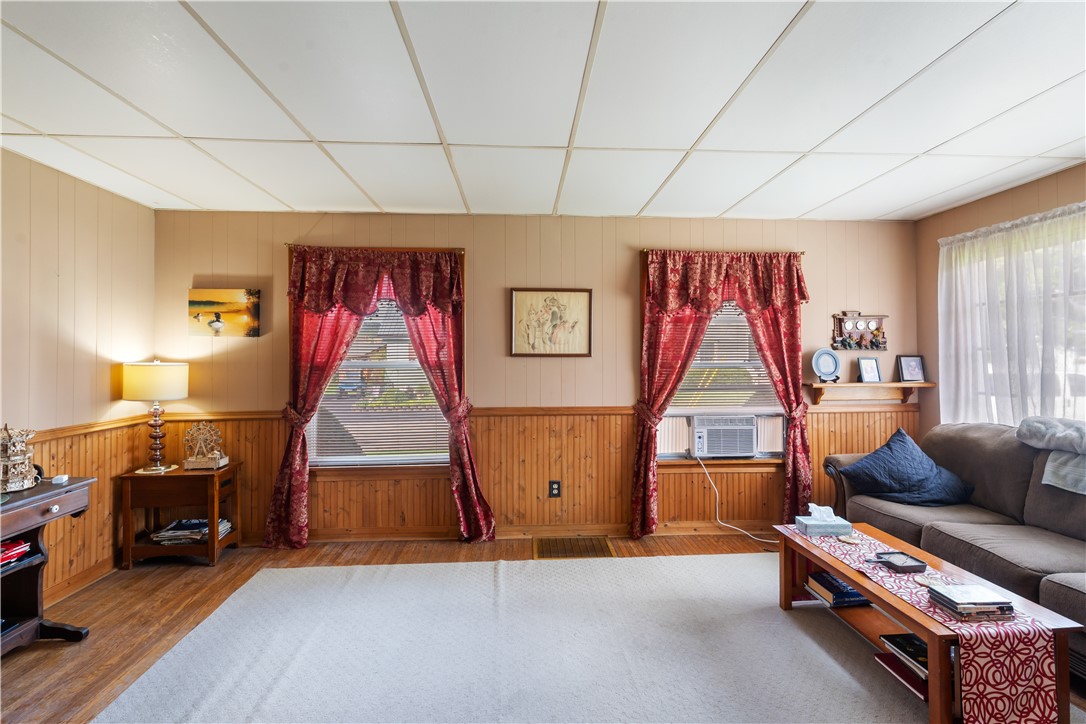 8 Loveland Place