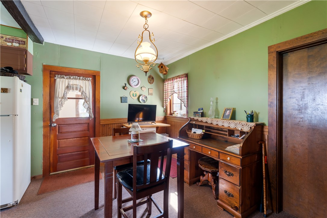 8 Loveland Place