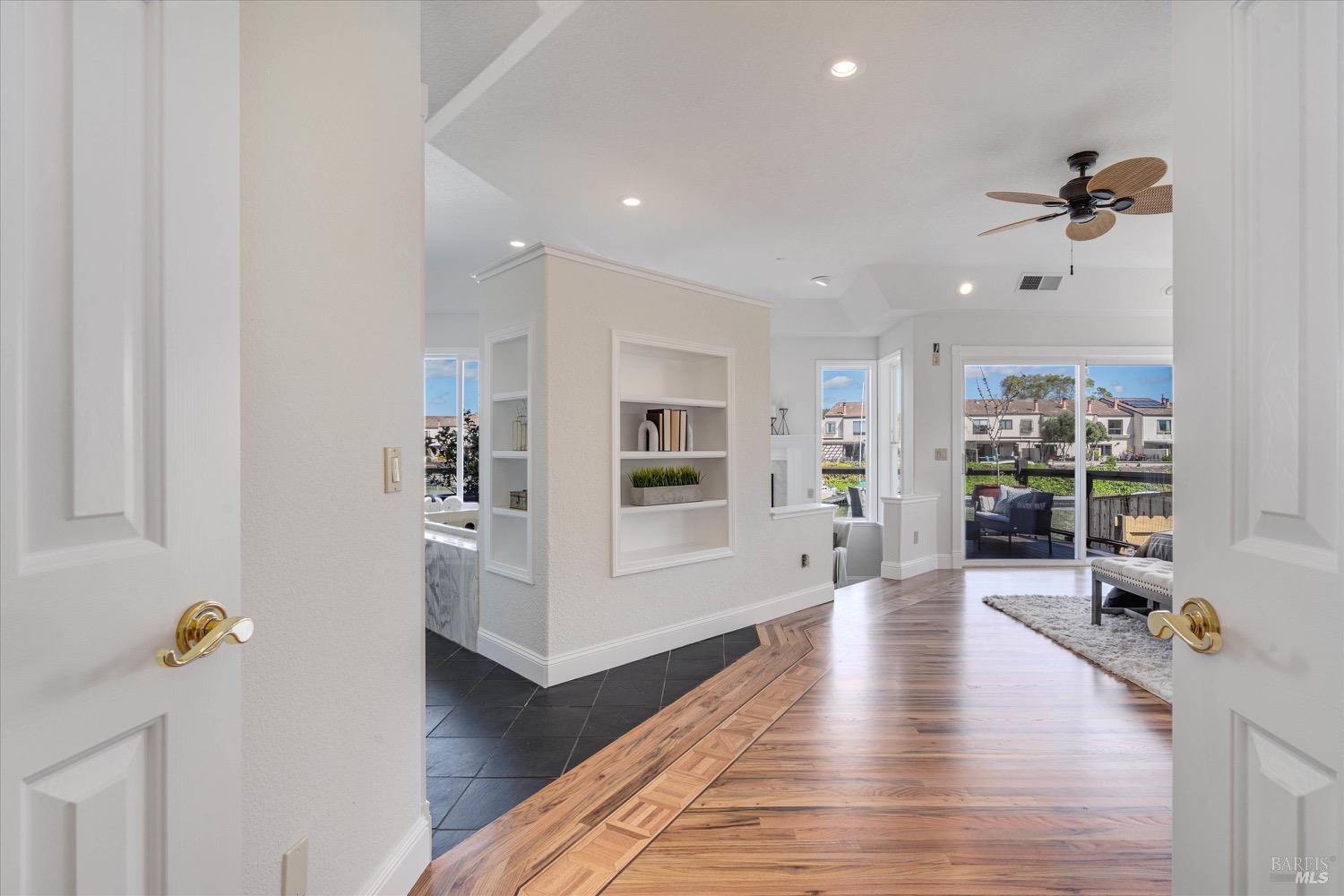 1190 River Park Blvd