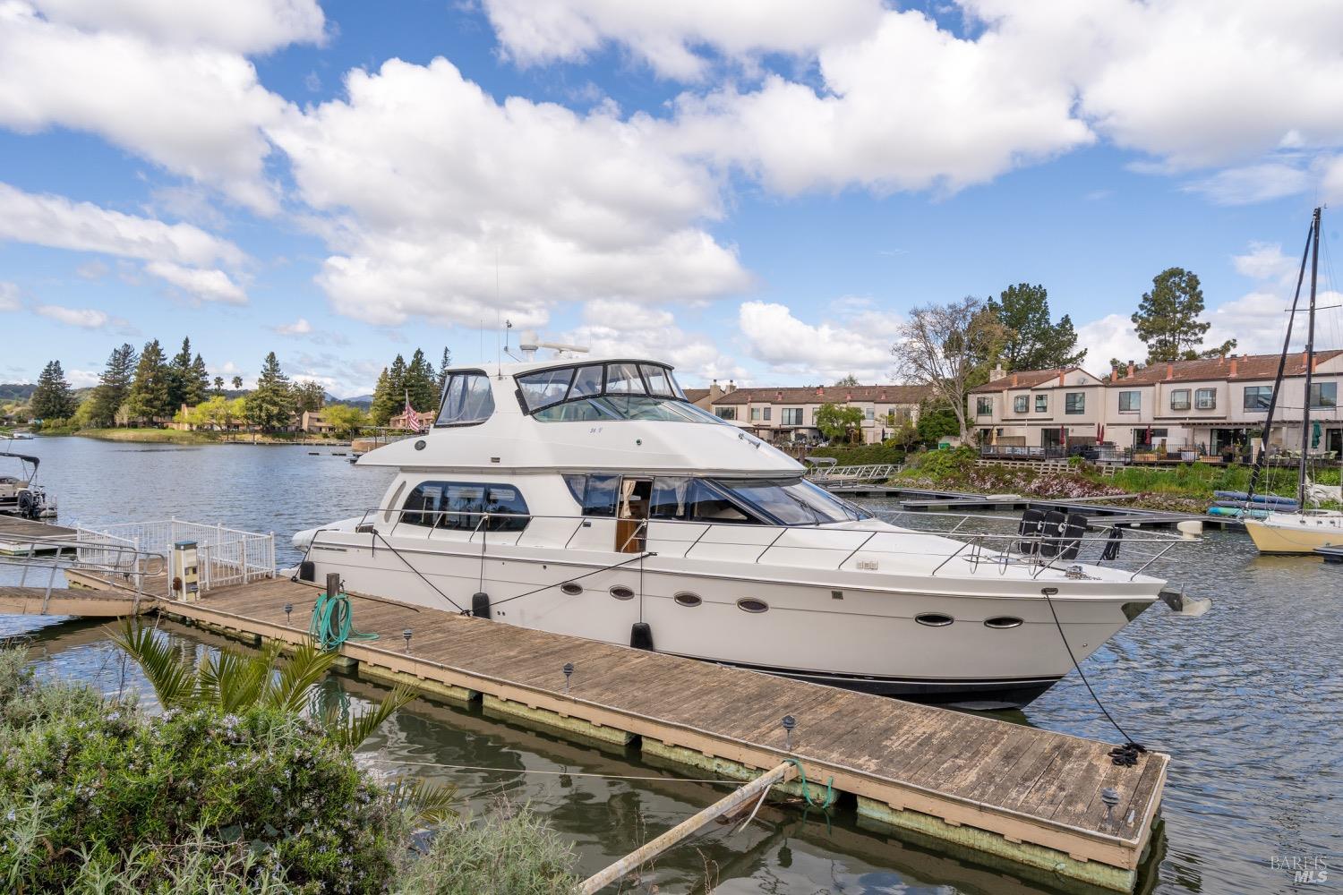 1190 River Park Blvd