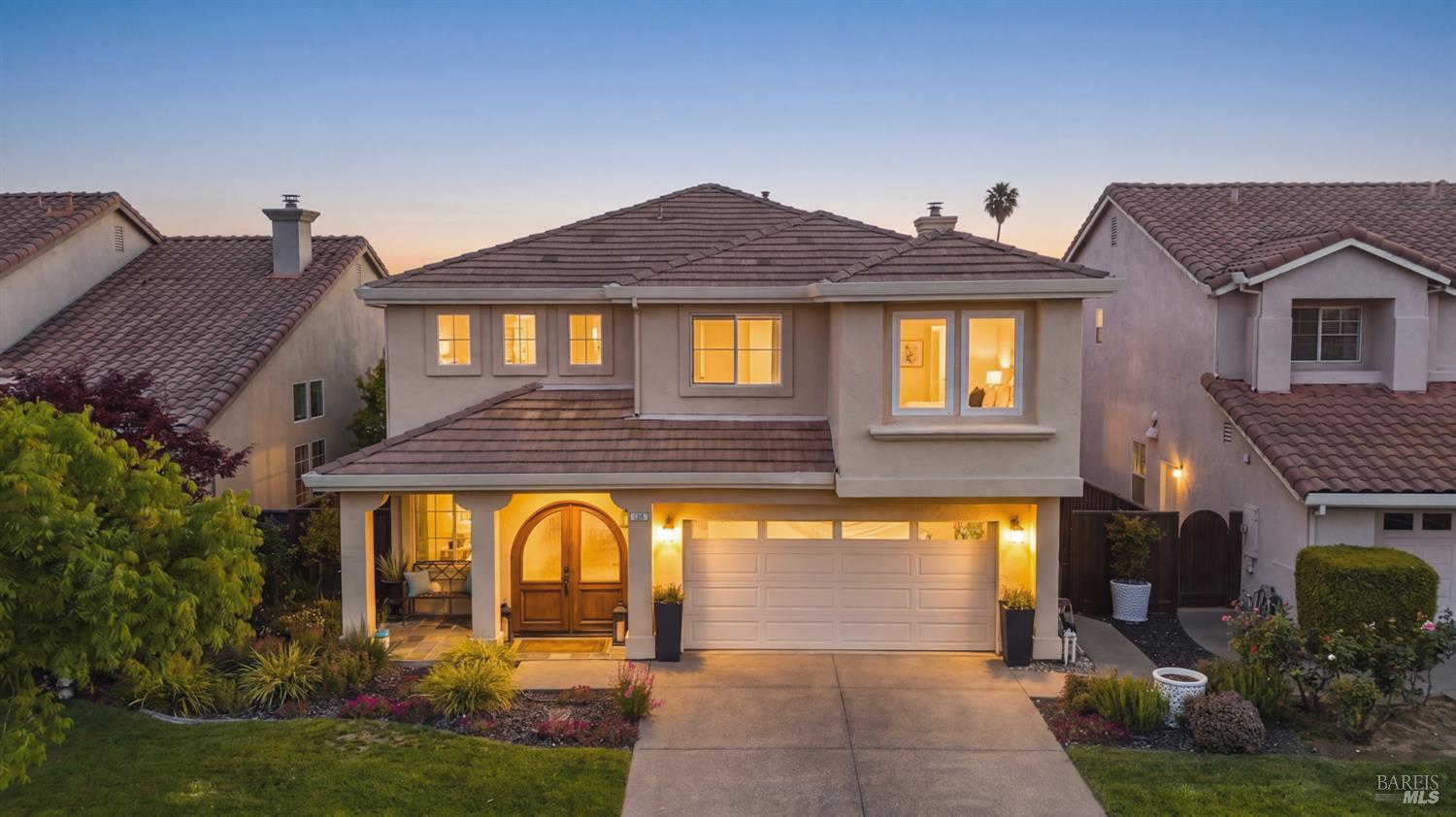 66 S Newport Drive