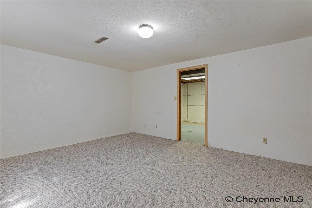 1458 TRENT CT