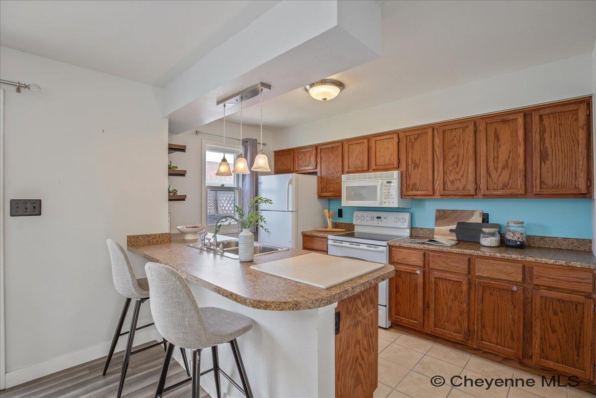 1458 TRENT CT