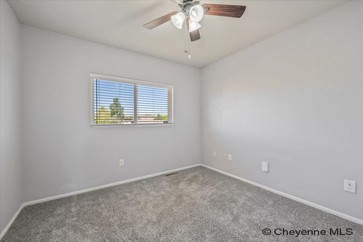 1921 APPALOOSA DR