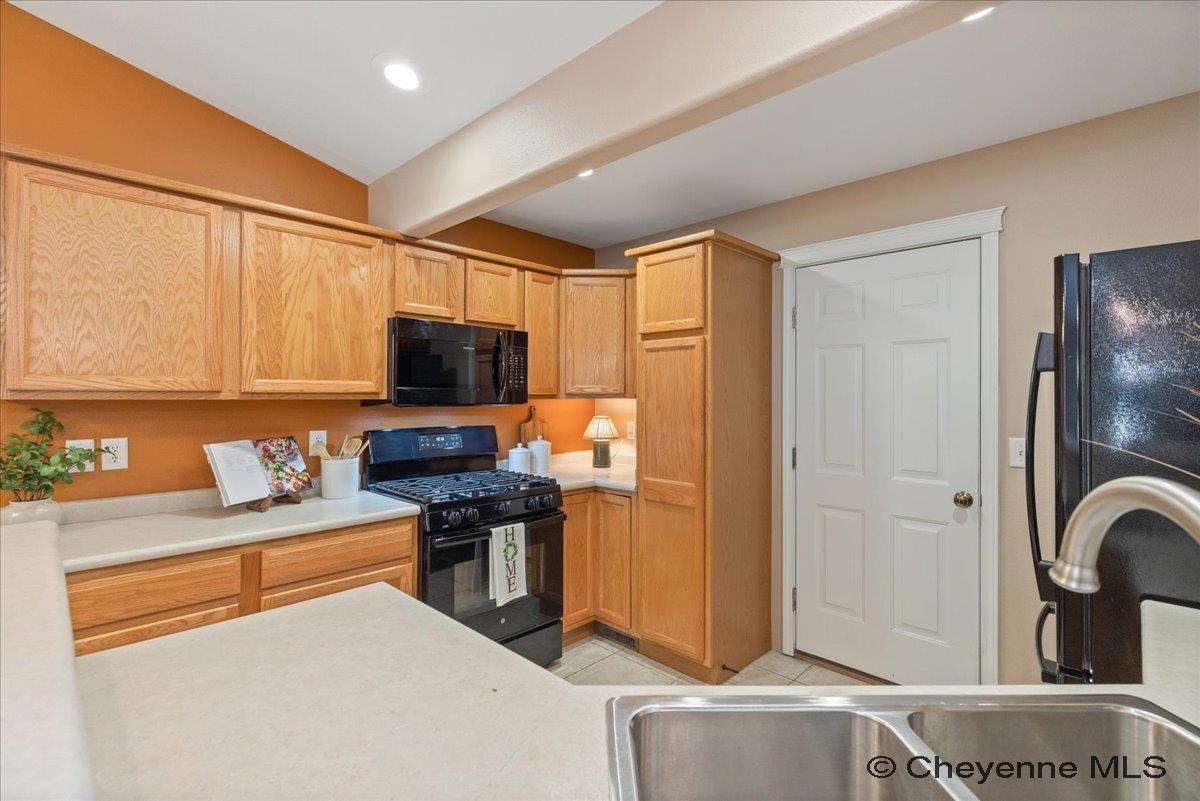 3908 REGAL COURT
