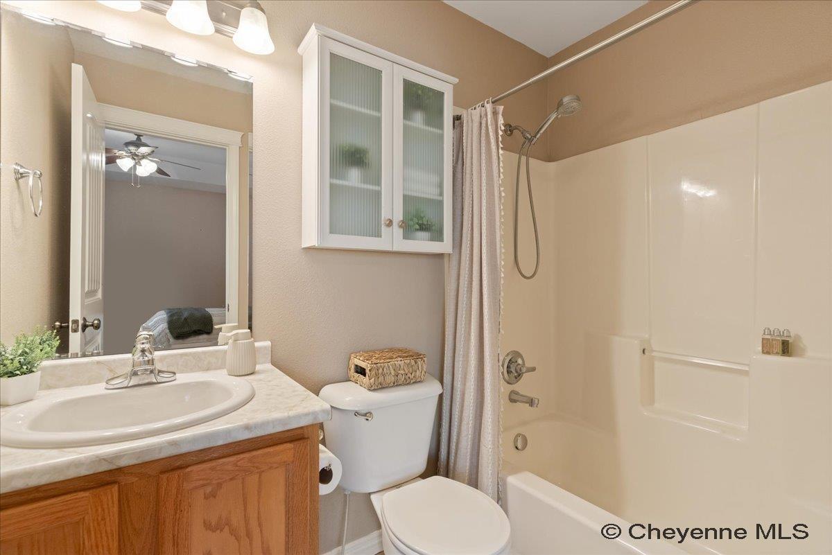 3908 REGAL COURT